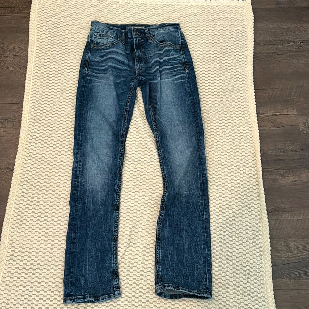 Buckle men’s blue jeans